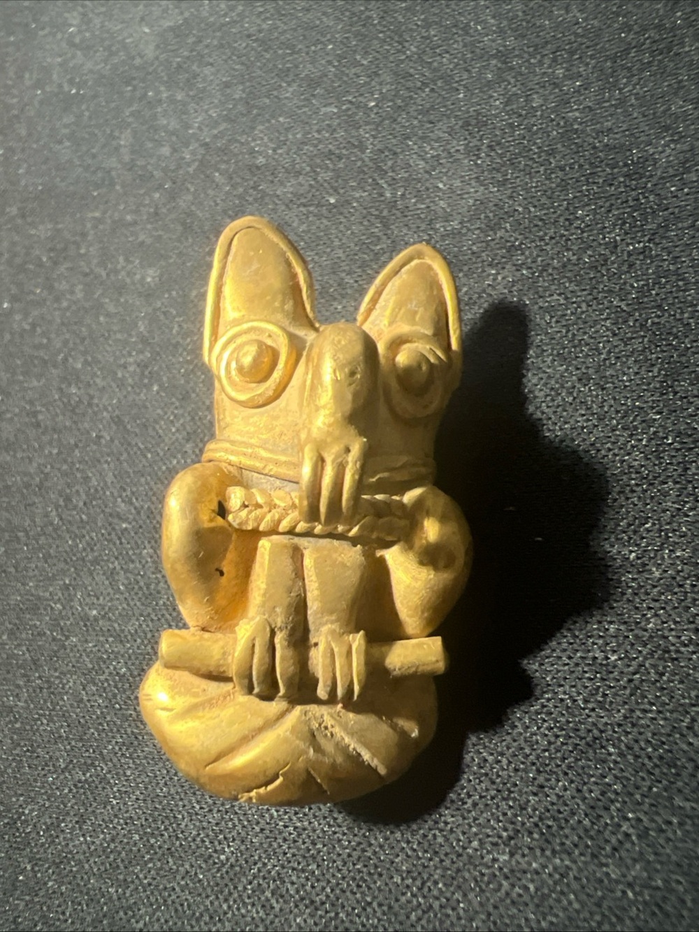 TUMBAGA Gold & Copper Alloy Zoomorphic Figurine/Pendant Columbian Art